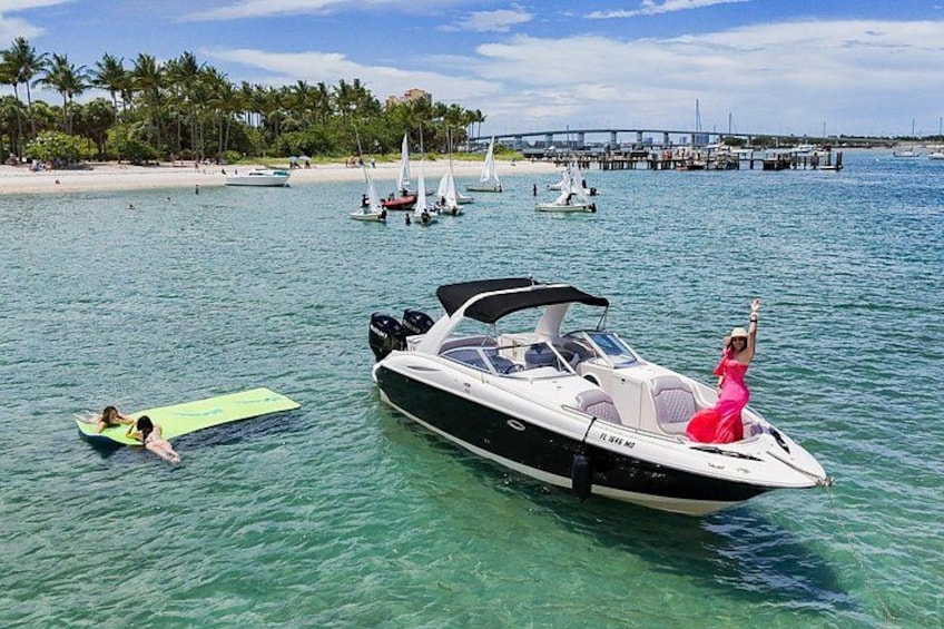 West Palm Beach Private Boat Cruise and Tour with a Captain 3