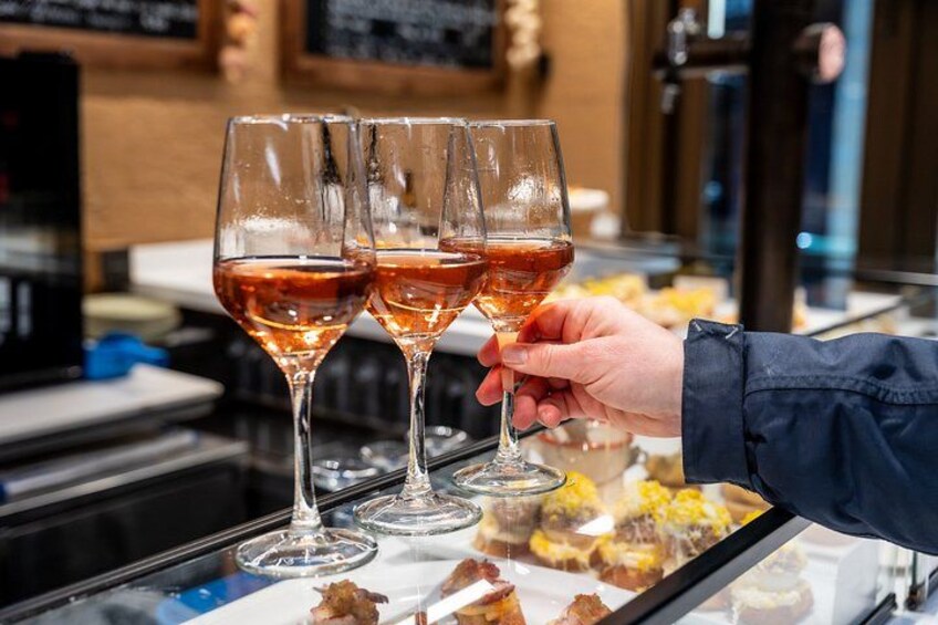 Cadiz Food Tour: Tapas, Drinks and Delights with a Local 2