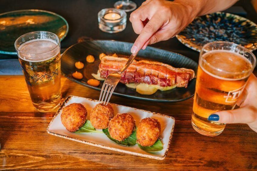 Cadiz Food Tour: Tapas, Drinks and Delights with a Local 3
