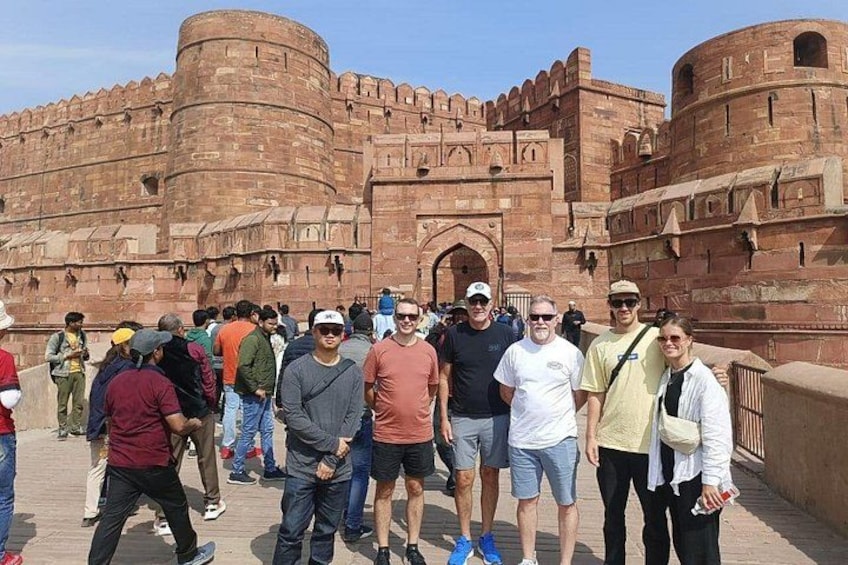 Taj Mahal Tour from Mumbai, Goa & Cochin Cruise Ports 3