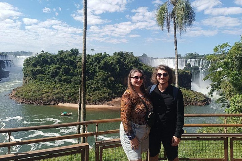 Special Tour - BRA and ARG Iguazu Falls in 1 day + boat option 2