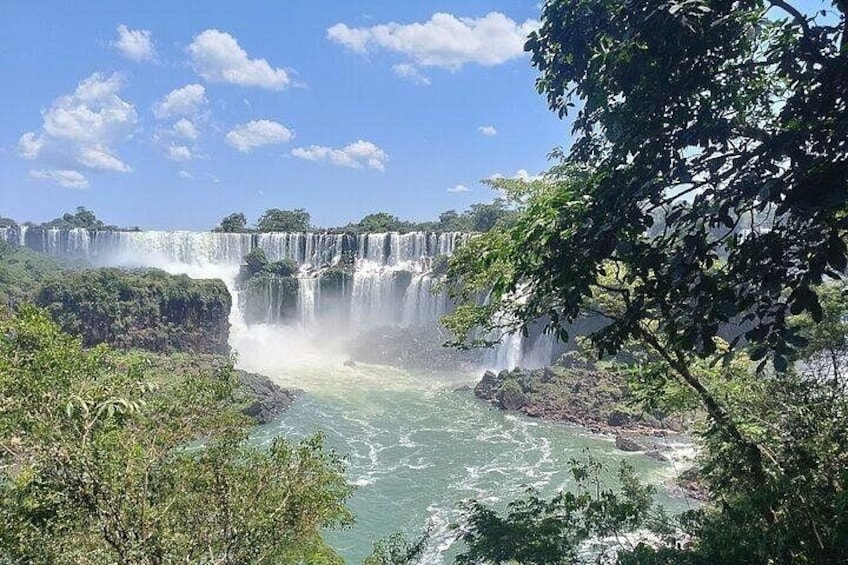 Special Tour - BRA and ARG Iguazu Falls in 1 day + boat option 5