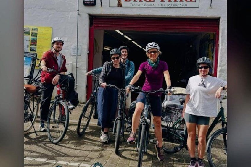 GUIDED Bike TOUR Discover westport by Bike & HERITAGE center 2