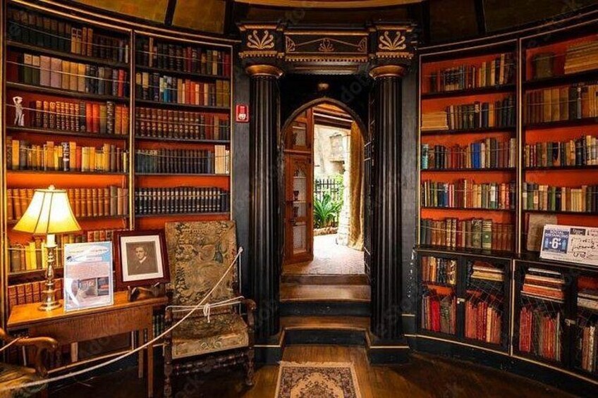 Library @ Hammond Castle 1