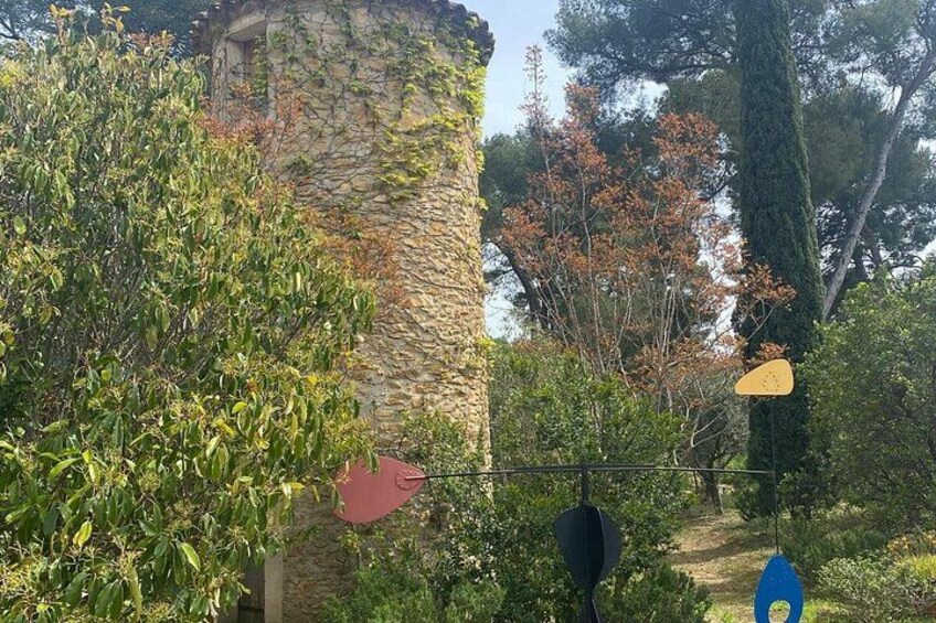 2 Best Villages of Var Region and Wine Tasting from Sanary port 3