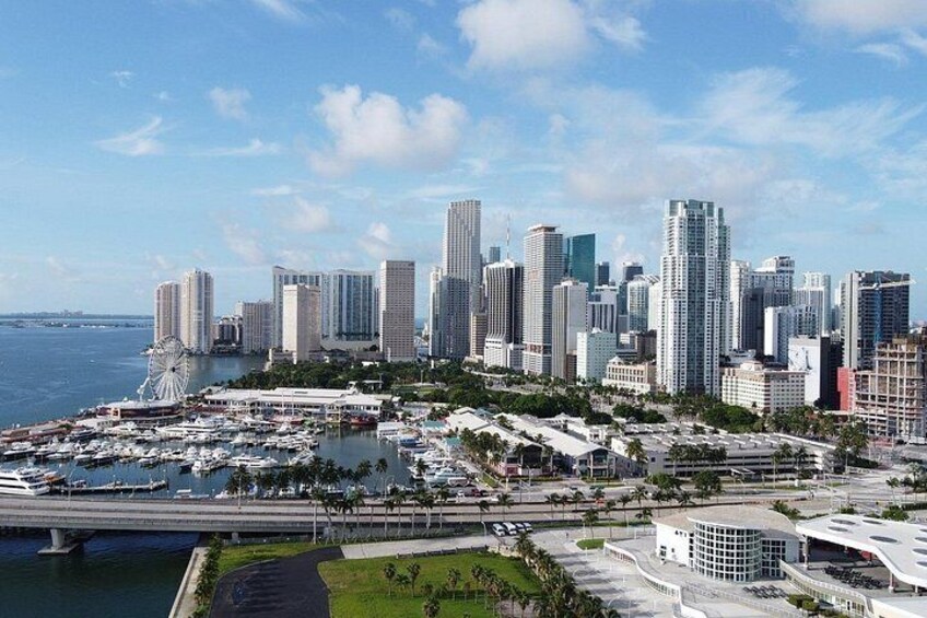 Customizable Miami Private Tour with English-speaking driver 2