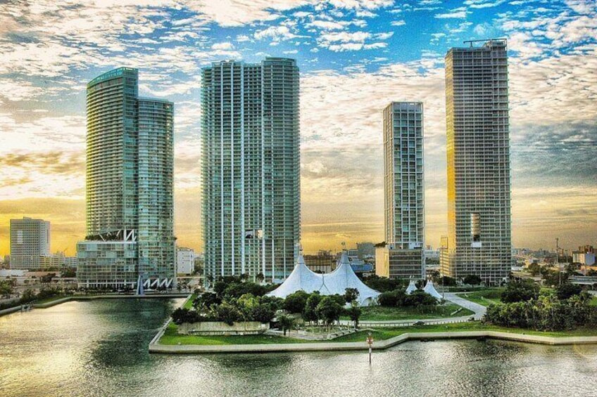 Customizable Miami Private Tour with English-speaking driver 4