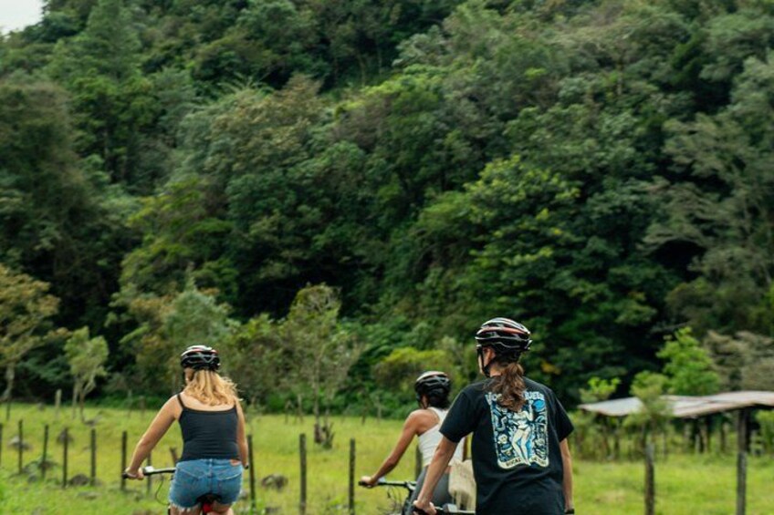 Electric Bikes Rental in Boquete 2