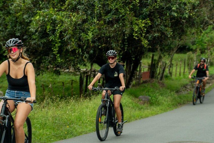 Electric Bikes Rental in Boquete 3