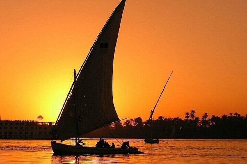 Private Felucca Tour in Cairo Nile River 3