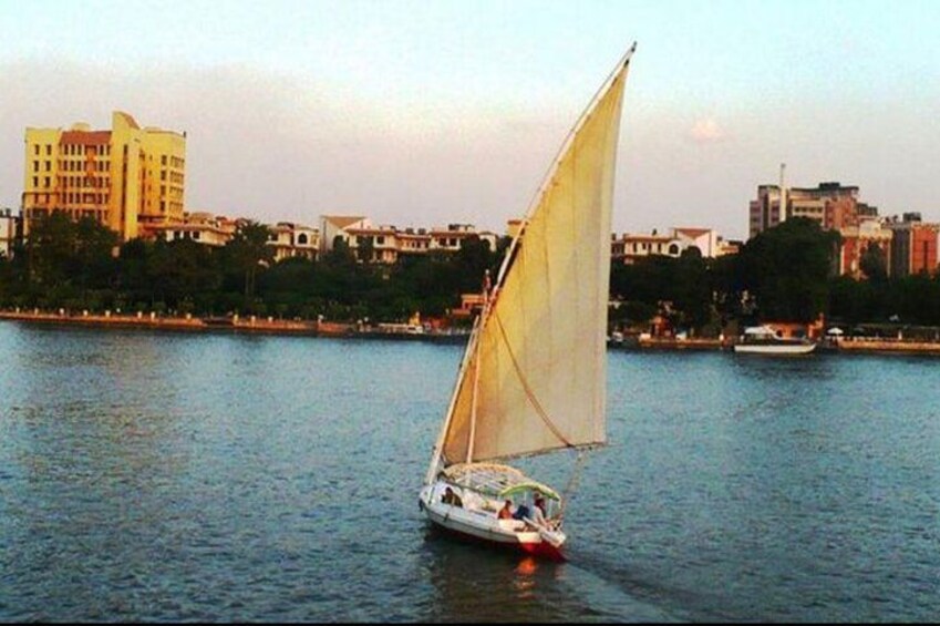 Private Felucca Tour in Cairo Nile River 4