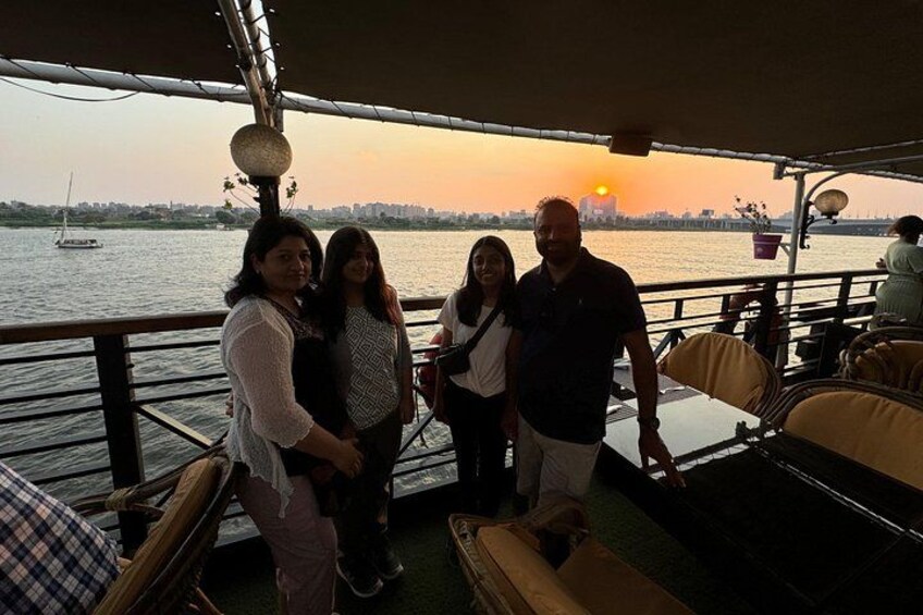 Cairo Dinner Cruise in Nile River with Belly Dancing Show 4