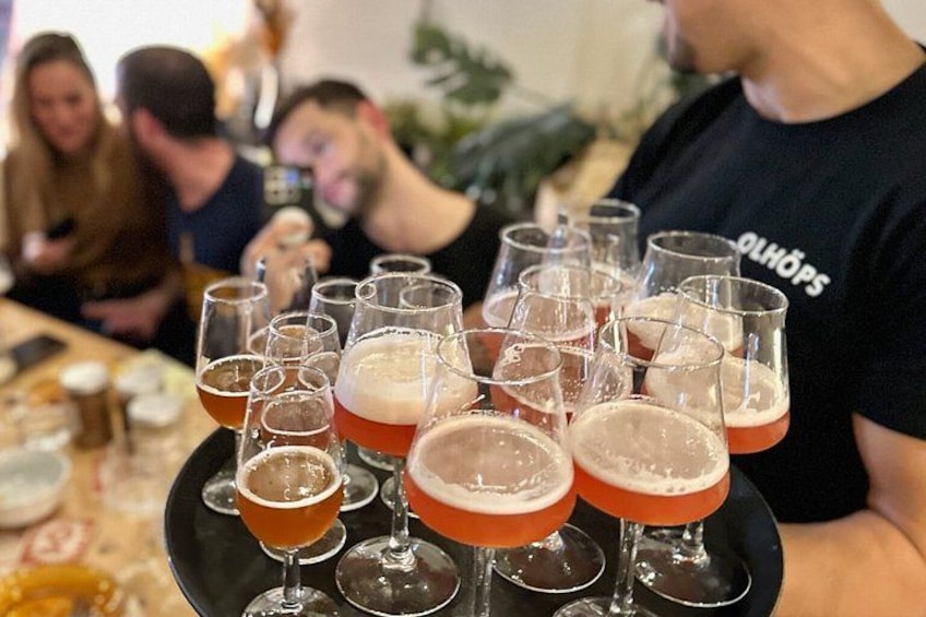 Experience of Craft Beer and Tapas in Ruzafa, Valencia 1