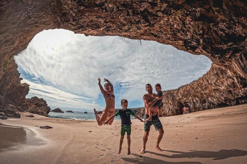 Intimate fun family moments captured 3