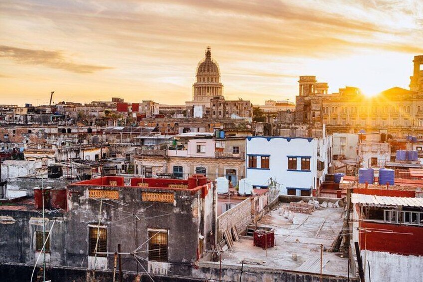 Private Custom Tour with a Local Guide Havana 3