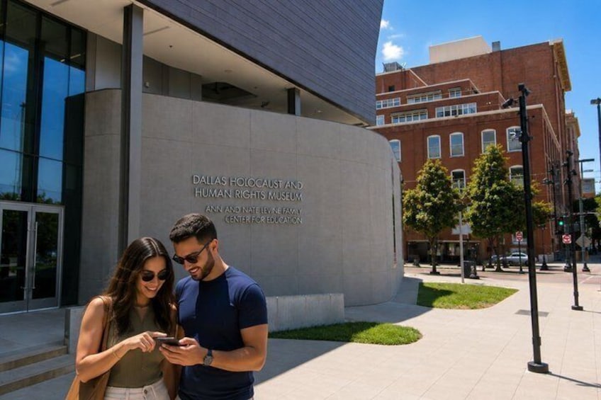 Dallas Scavenger Hunt and Highlights Self Guided Walking Tour 4