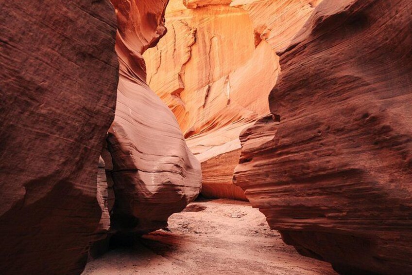 Tour #1: Waterhole Canyon Guided Tour (WCE) 4