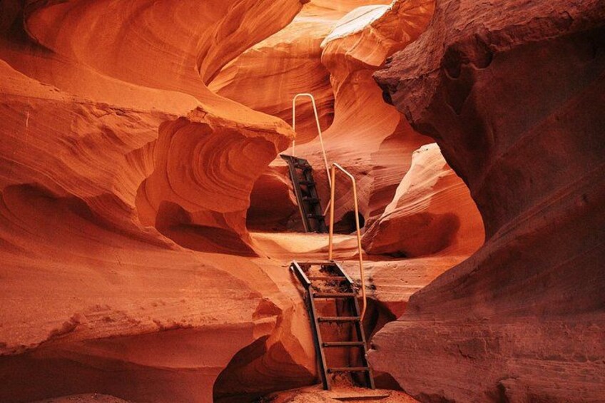 Tour #1: Waterhole Canyon Guided Tour (WCE) 1