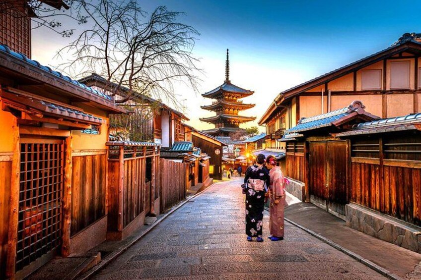 Private Kyoto Customizable Day Tour with English Speaking Driver 2