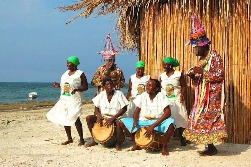 Roatan Garifuna History & Mangrove Tour Combo 1