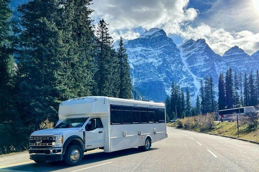 Louise, Moraine/Johnston Canyon,Emerald & Banff(optional:Gondola) 2