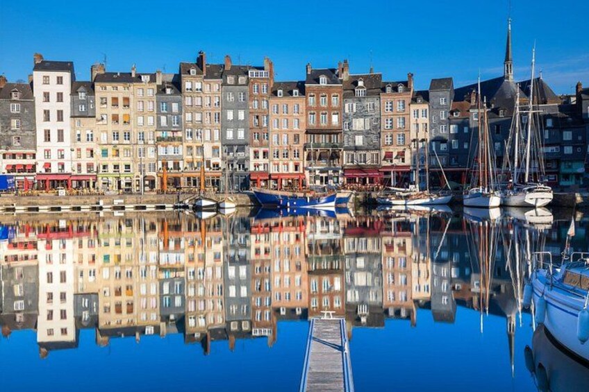 Private Custom Tour with a Local Guide Honfleur 1