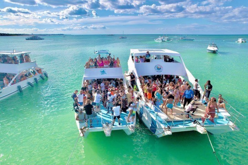 Hip Hop Party Boat with Unlimited Drinks & sand bar (Adults Only) 1