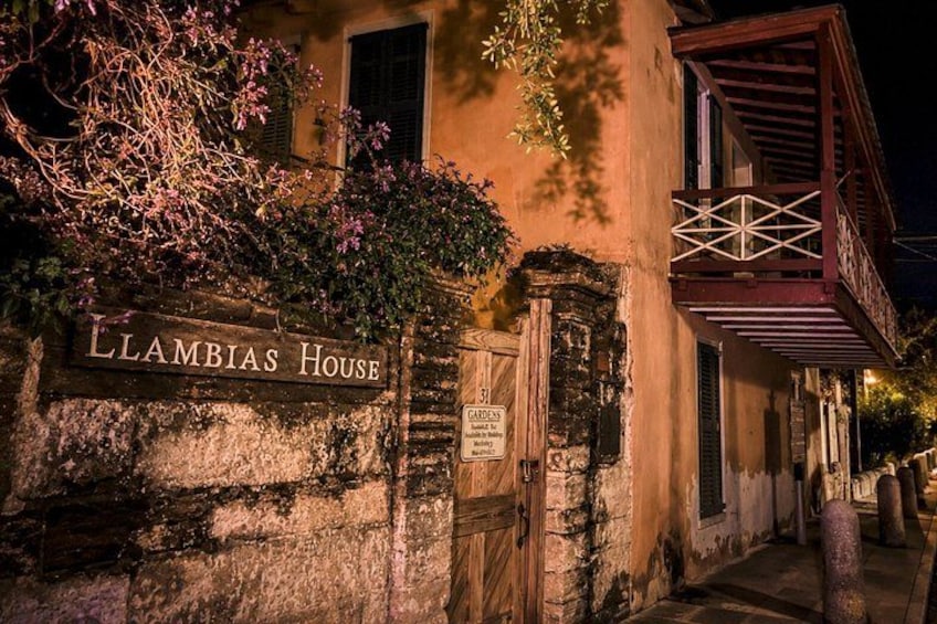 St. Augustine Ghost Tour on Premium Golf Cart with PiCk Up 2