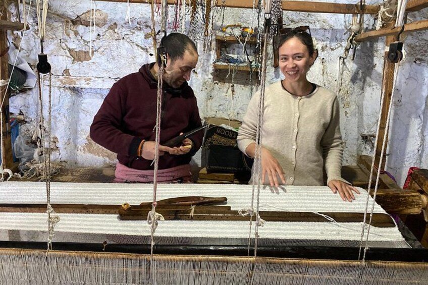 Chefchaouen Traditional Wool Weaving Workshop with Local Artisans 3