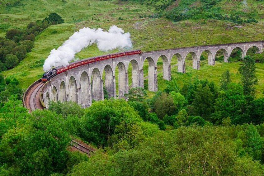 Glenfinnan Viaduct, Glencoe and Loch Shiel Tour from Edinburgh 2