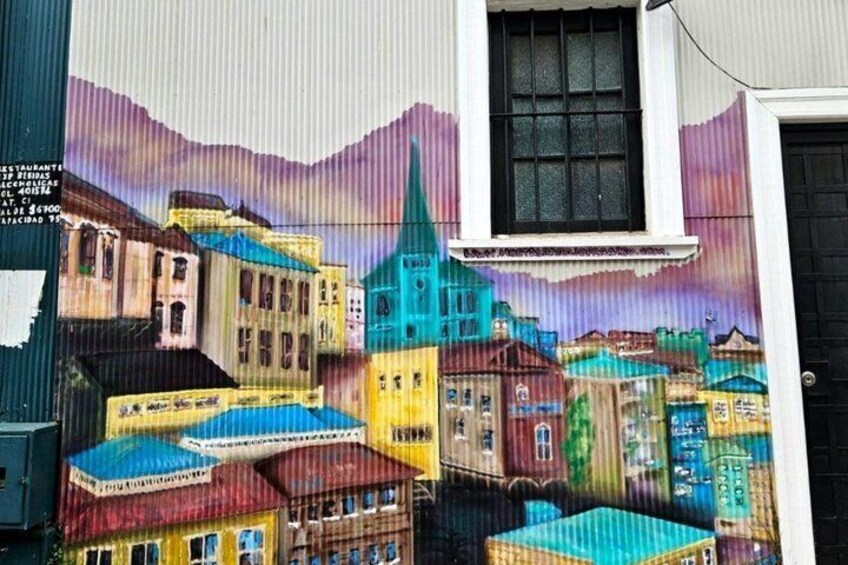 Walking Tour at Valparaiso and Viña with Lunch Starts in Santiago 4