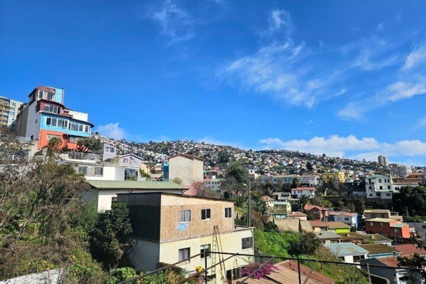 Walking Tour at Valparaiso and Viña with Lunch Starts in Santiago 3