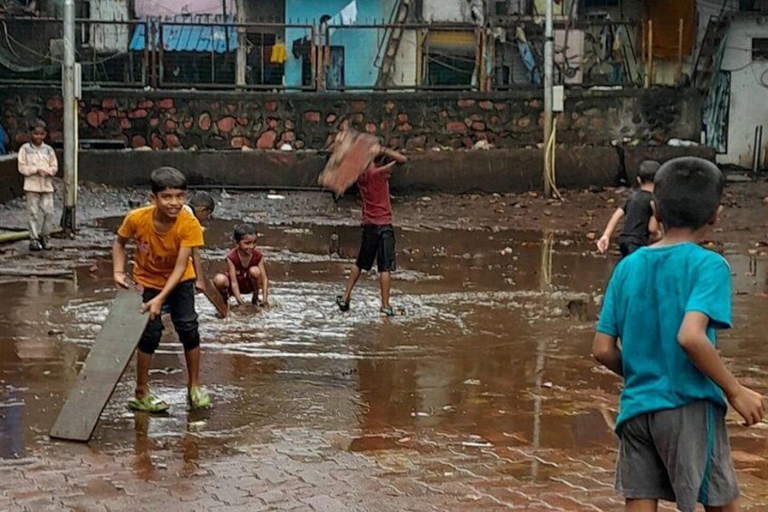 Dharavi area Private Mumbai Sightseeing Tour with Local Guide 2