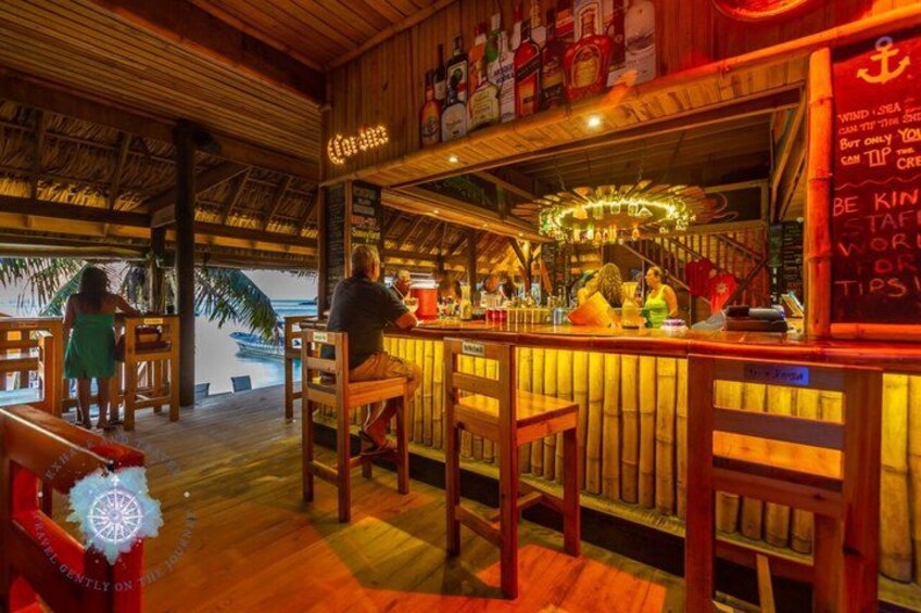 Roatan Island Tours, Nature Parks and Attractions by Land and Sea 3