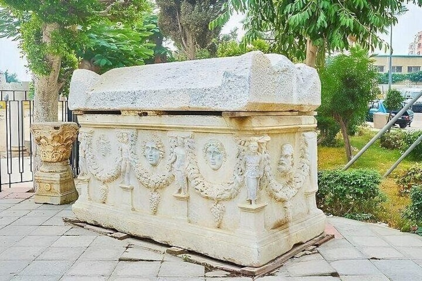 Alexandria Private Day Tour From Cairo with Lunch and Tickets 3