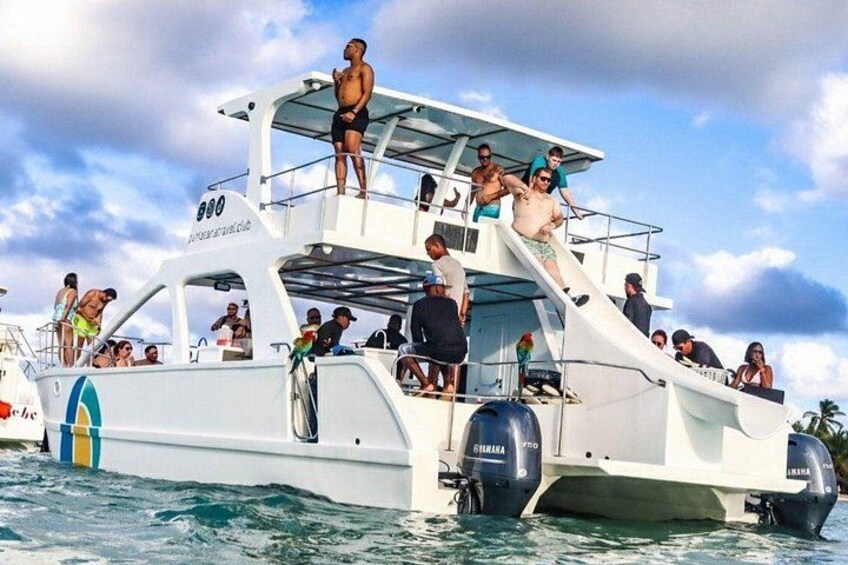 Punta Cana Hip Hop Party Boat: Snorkeling, Open Bar & Adults Only 4