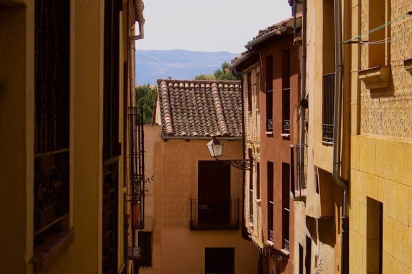 Segovia, wine and small group tradition from Madrid 2