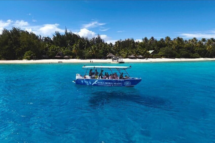 Bora Bora Full Day Snorkeling with Lunch 2