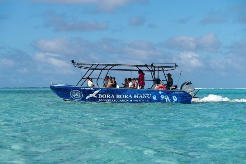 Bora Bora Full Day Snorkeling with Lunch 4