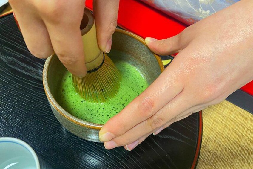 Kyoto Kiyomizu Tea Ceremony with Scenic Garden Views 4