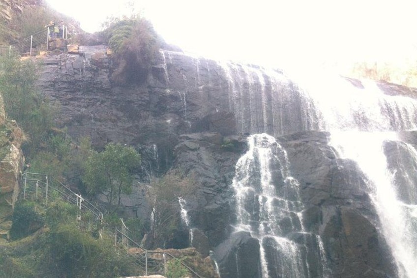 A stunning waterfall offering breathtaking views and peaceful surroundings. 2