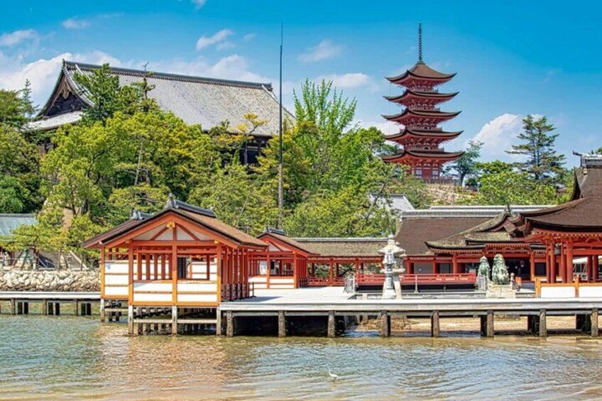 1-Day Miyajima Sightseeing Tour 2