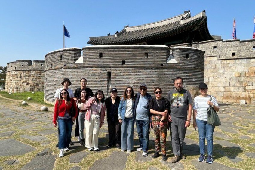 Suwon Hwaseong+Gwangmyeong Cave+Starfield Library from Seoul 2