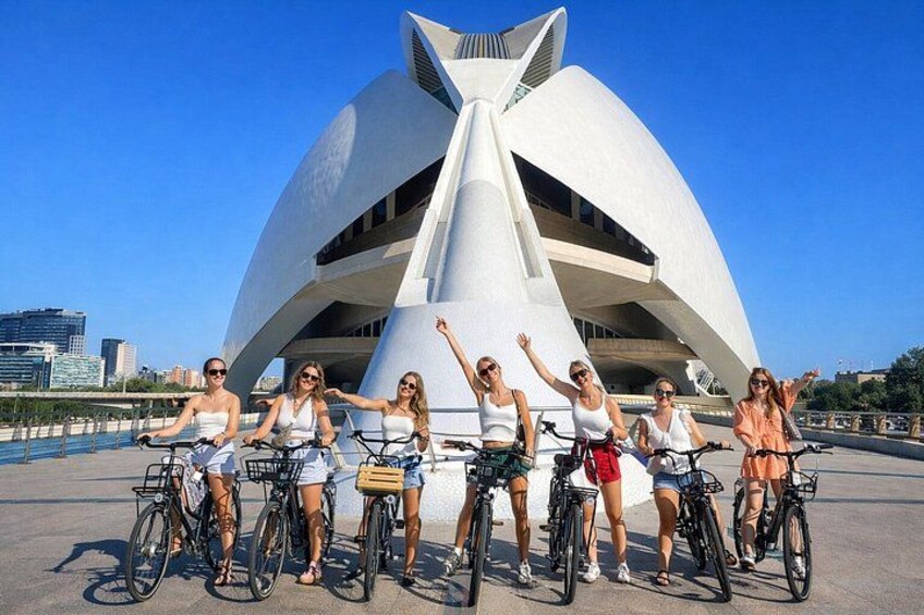 Valencia: Old Town to City of Arts E-Bike Tour 1