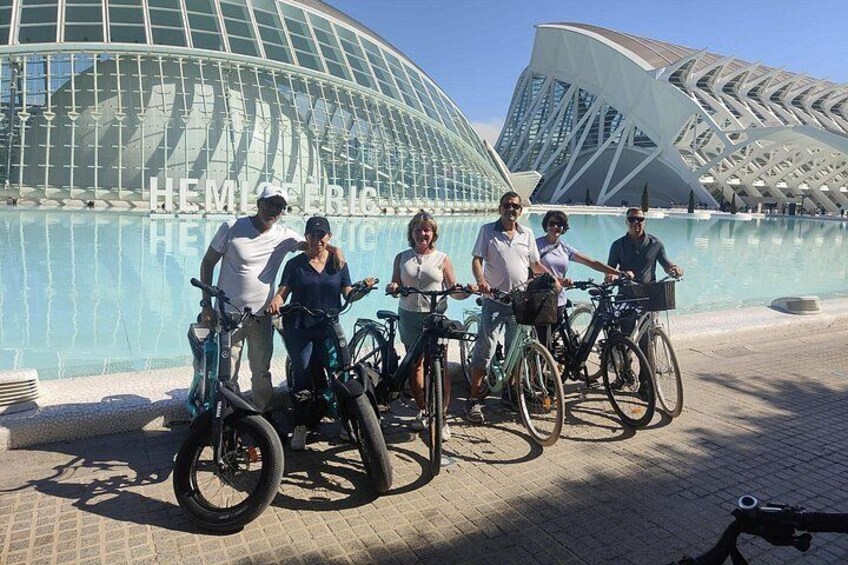 Valencia: Old Town to City of Arts E-Bike Tour 2