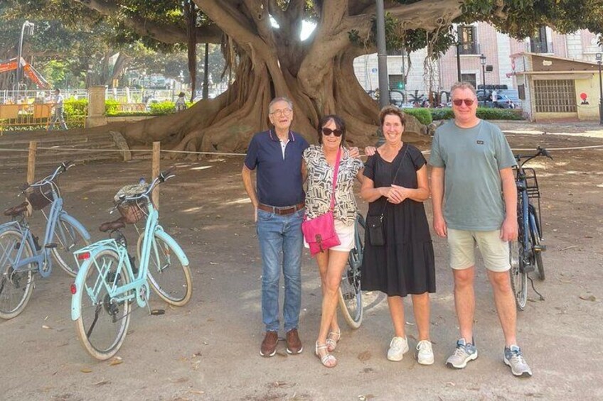 Valencia: Old Town to City of Arts E-Bike Tour 2