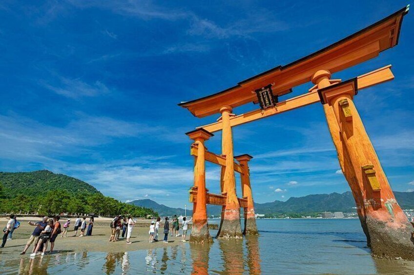 Full Day Hiroshima and Miyajima Tour 2