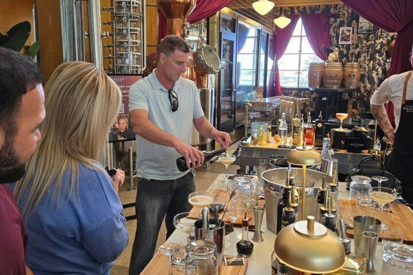 San Francisco Whiskey Cocktail Class with Bay Views | Gold Bar 5