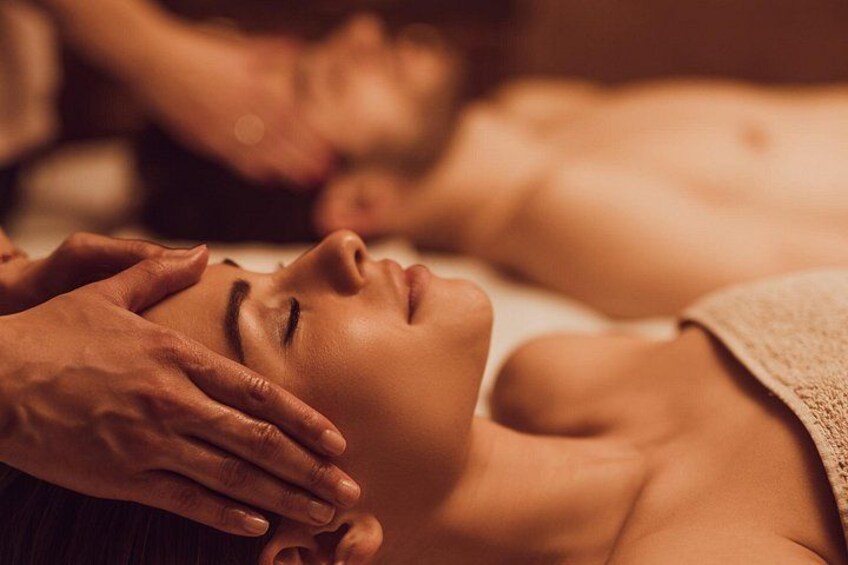 Couple Massage in Santiago de Compostela 1