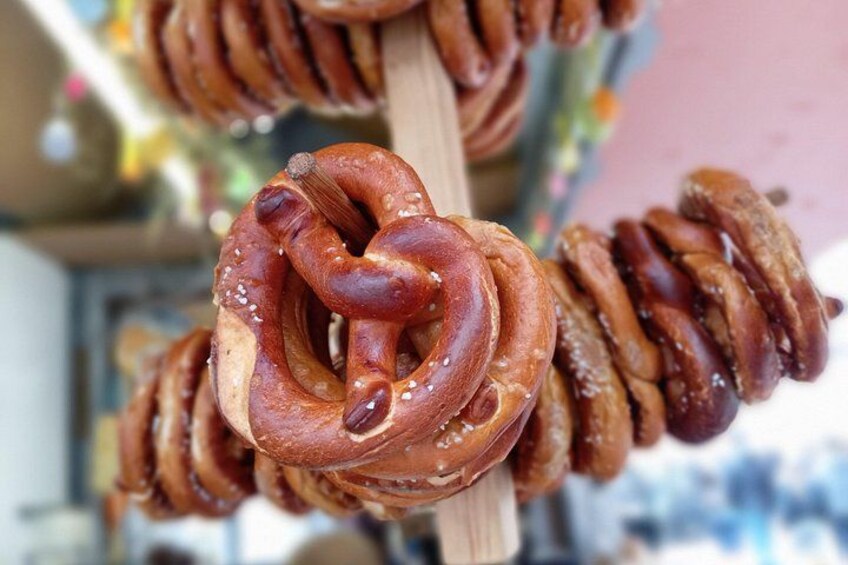 Munich Food Tour with Full Meal & Drinks by Do Eat Better 2